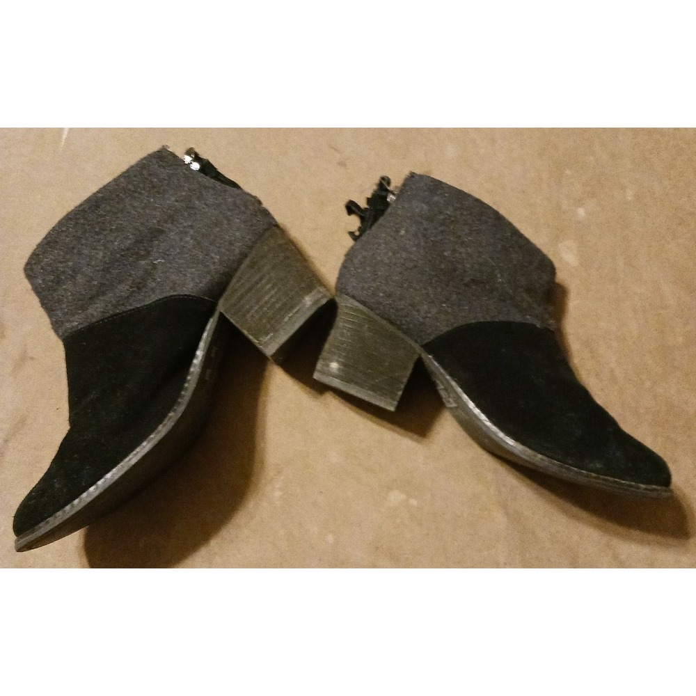 Toms Gray & Black Suede & Wool Leila Ankle Booties, Size 6 - Picture 4 of 6